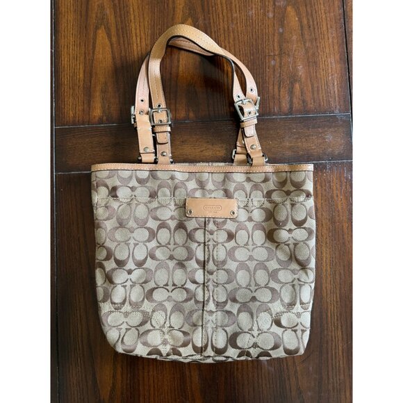 Coach Hamptons Signature Lunch Tote Purse Fabric Shoulder Bag Khaki Logo F15664 - Picture 1 of 12